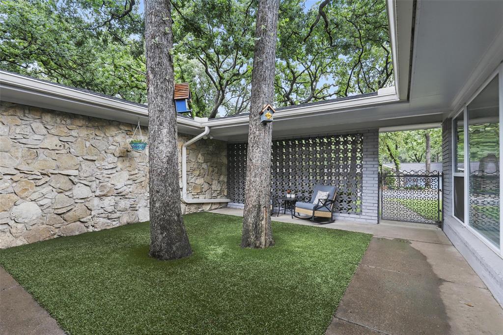824 Wheelwood Drive
