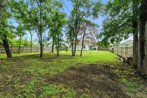 Photo of 3802 College Street, Greenville, TX 75401 (MLS # 21017339)