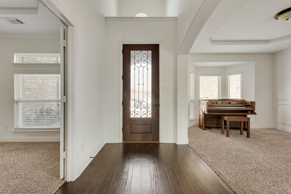 1652 Scarlet Crown Drive