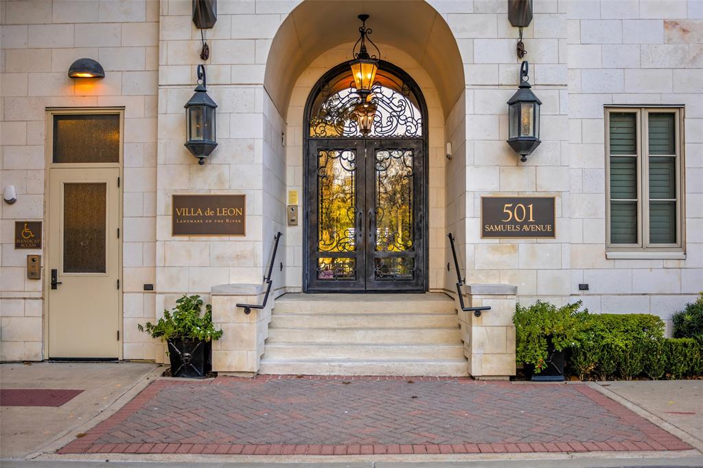 Villa De Leon Condo - Residential Lease