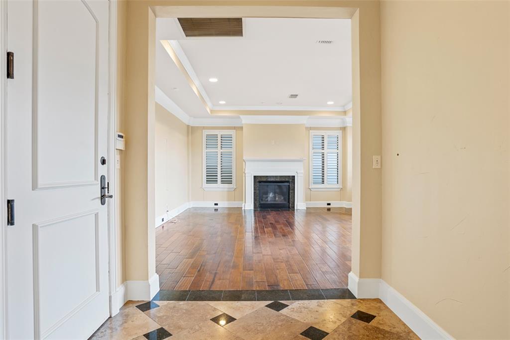 Villa De Leon Condo - Residential Lease