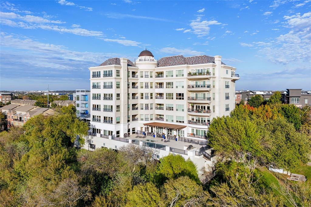 Villa De Leon Condo - Residential Lease