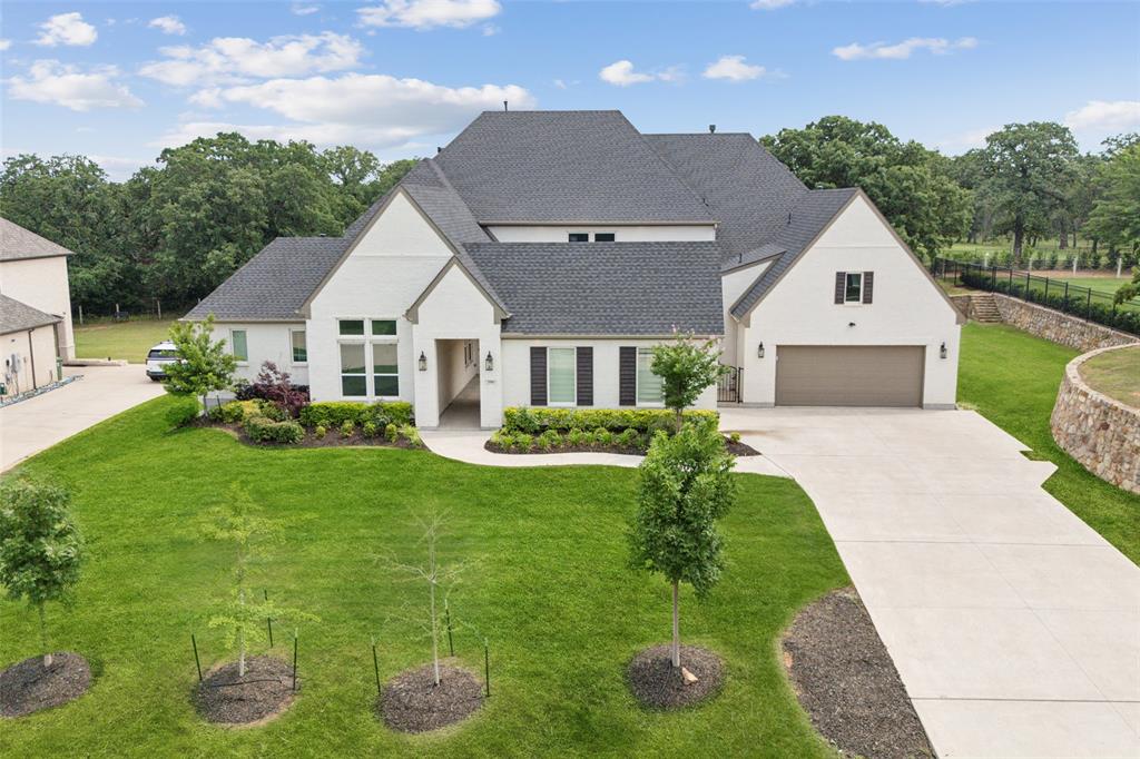 3705 Melville Circle