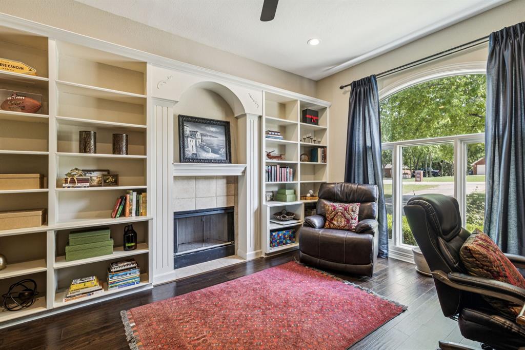 3803 Fishermans Cove
