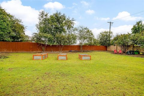 A home in Burleson