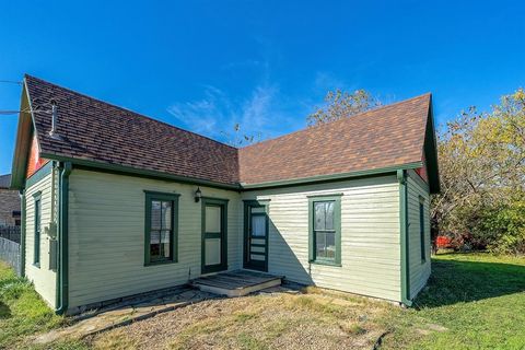 A home in Sanger