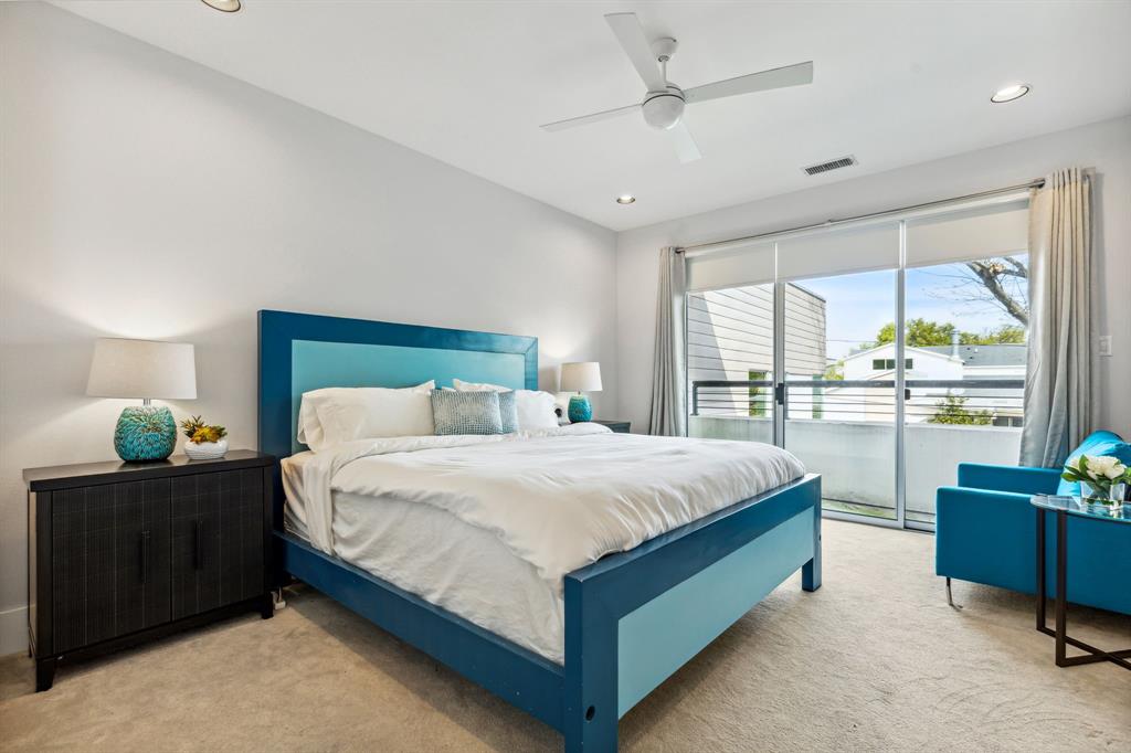 Royal Crest - Residential
