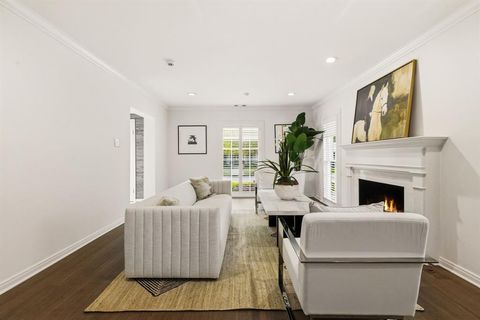 Tiny photo for 4684 S Versailles Avenue, Highland Park, TX 75209 (MLS # 21217637)