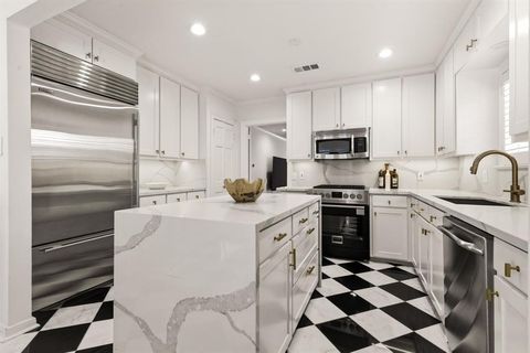 Tiny photo for 4684 S Versailles Avenue, Highland Park, TX 75209 (MLS # 21217637)