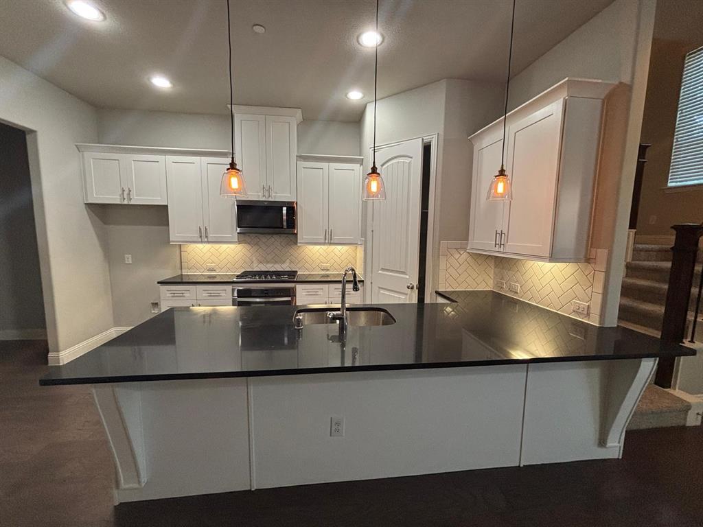 Gables At Ohio - Residential Lease