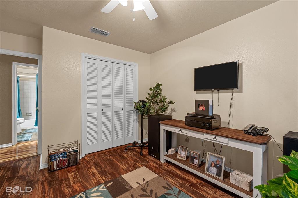 Shreveport, Louisiana 71129, United States, 3 Bedrooms Bedrooms, ,2 BathroomsBathrooms,Residential,Active,245448