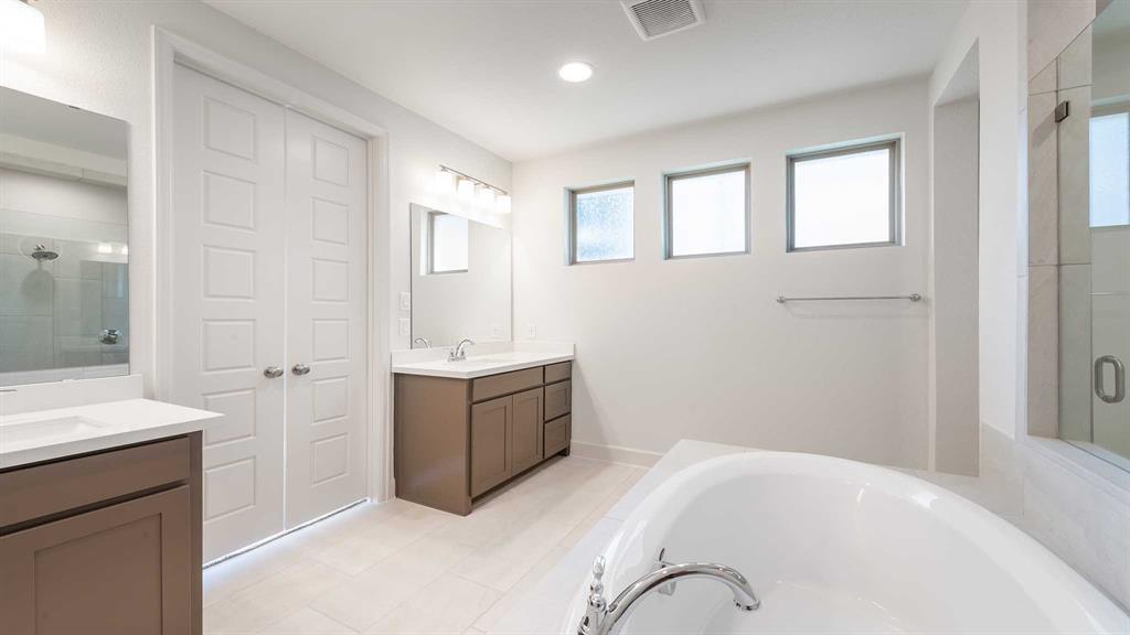 Trinity Falls - Residential