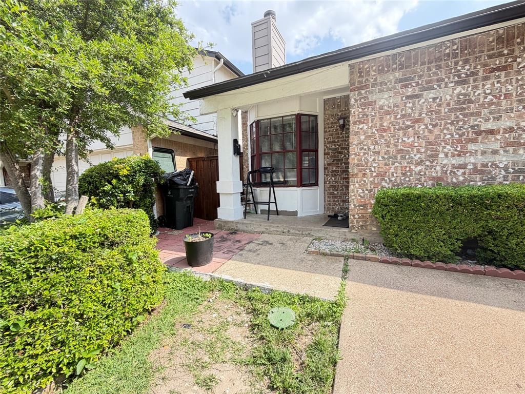 Photo of 2906 Nova Drive, Garland, TX 75044 (MLS # 21252425)