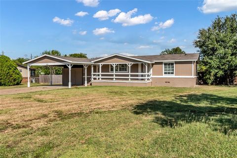 405 Ashley Lane Roanoke TX 76262