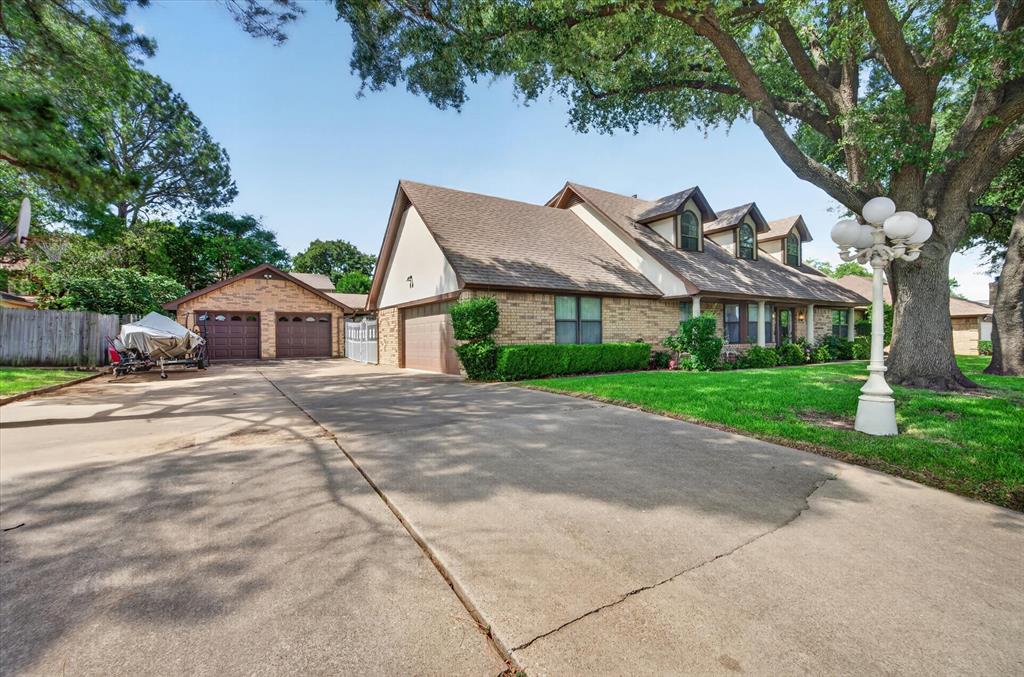 3412 Jones Court