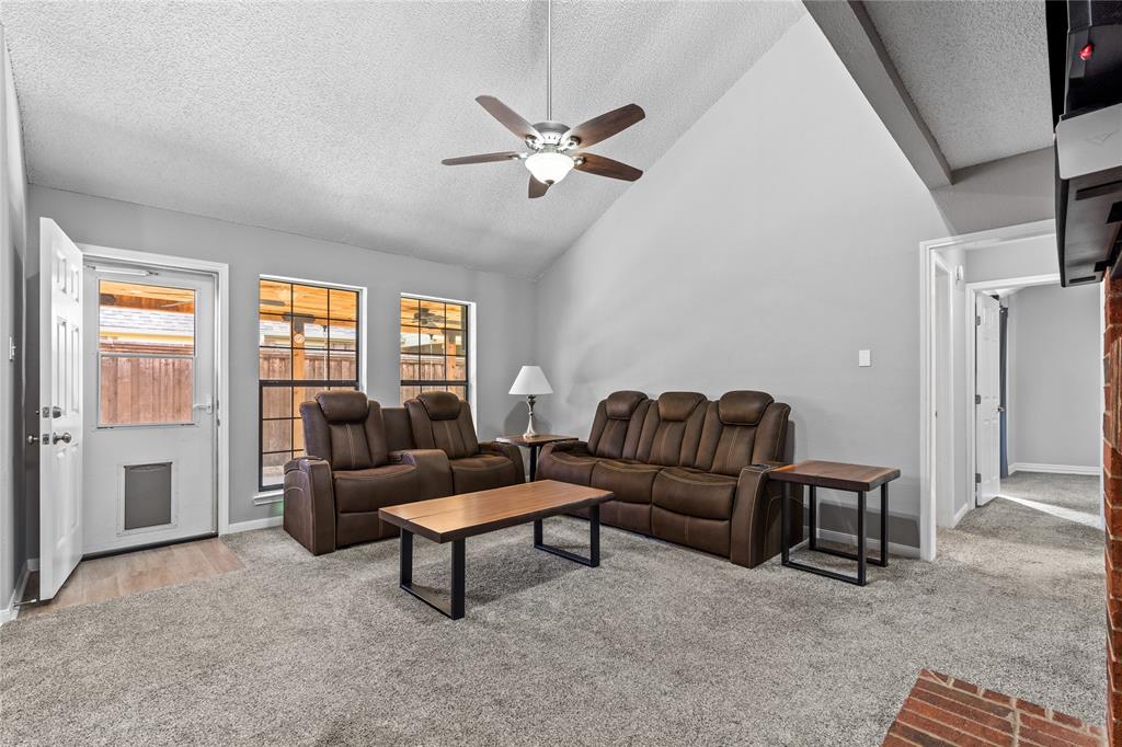 10705 Tall Oak Drive