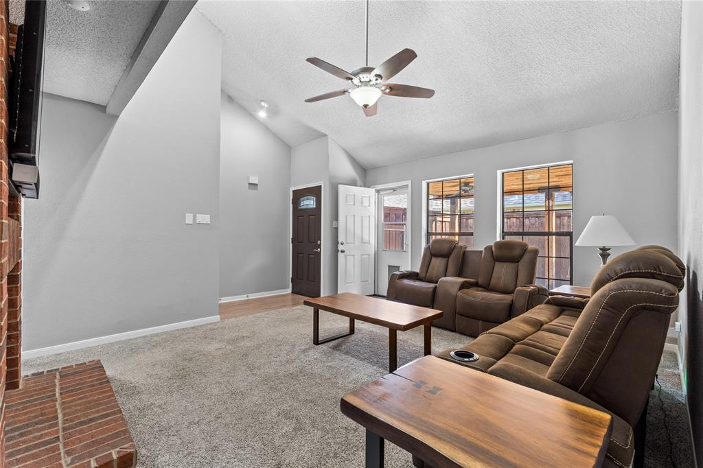 10705 Tall Oak Drive