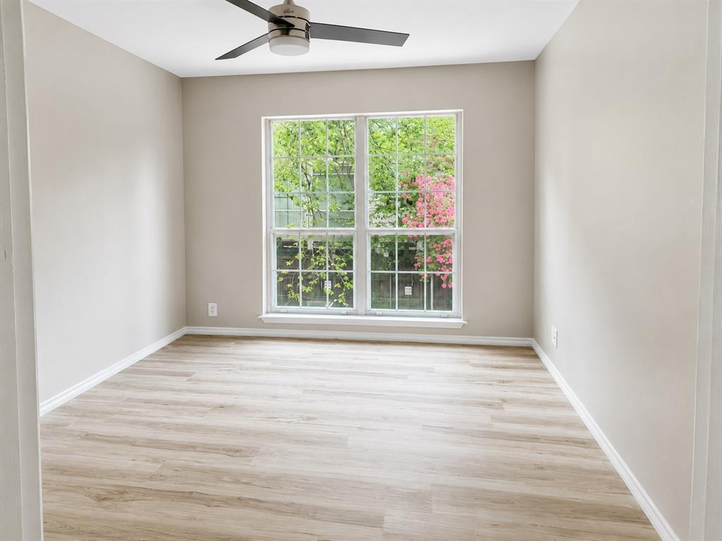 4303 Buena Vista Street 202