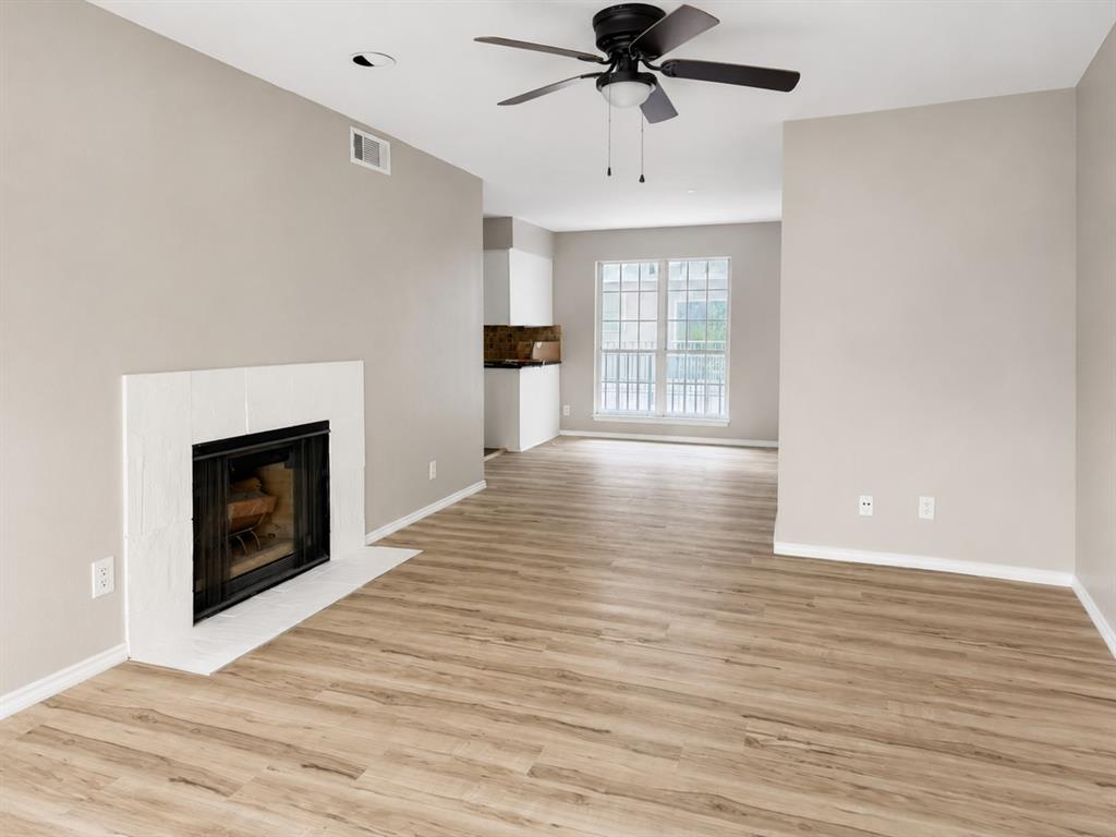 4303 Buena Vista Street 202