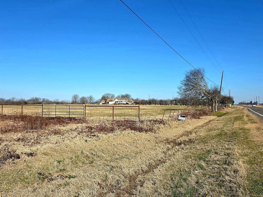 LAND FOR SALE! Calling all Builders, Developers & Business owners! Here is your opportunity to purchase these 10 Prime Acres in Wills Point, TX only 48 minutes from Downtown Dallas! Come use your creativity and either Build your next New Home Build, Dream home, have your livestock or perhaps your next Business Venture or just Buy & hold as a great investment property, etc. No HOA. Property is close to major highways I20 or 80 & near shopping and dining. Buyers & Buyer Agents to do their due diligence regarding their specific land use prior to going under contract. Hurry, Send your offer Today and start your next Adventure in Van Zandt County!
