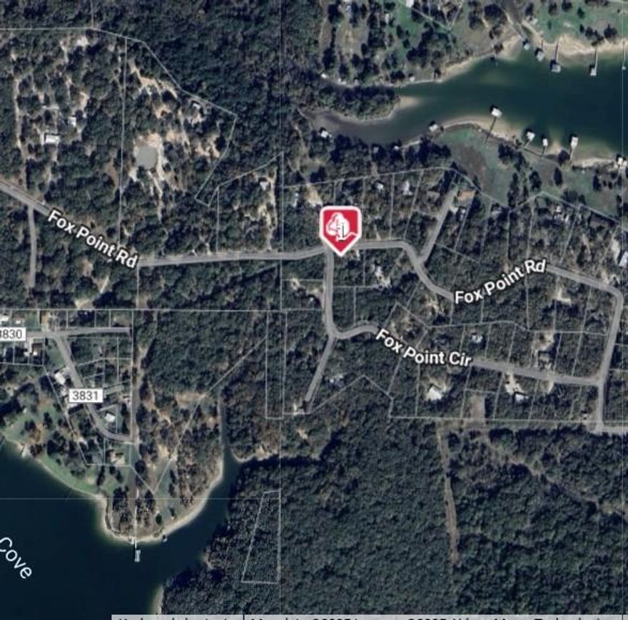 Beautiful wooded lot at Lake Tawakoni. Almost half an area! Located in an established lake front subdivision. Site Built only homes, no vacation rentals allowed. Boat Ramp in subdivision. Co-op water and electric in subdivision. Septic tank required. All information is approx, buyer and buyers agent to verify.