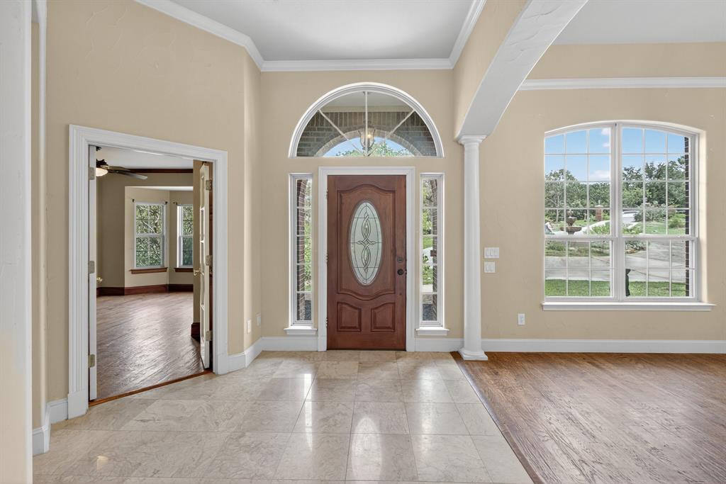 941 Topaz Lane