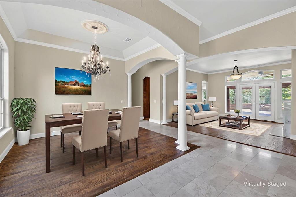 941 Topaz Lane