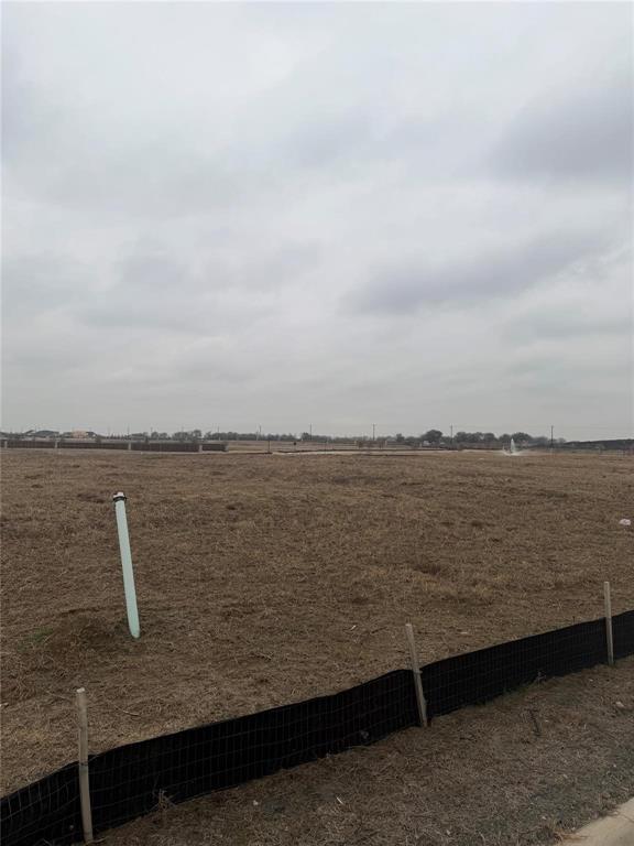 880 Notre Dame Drive