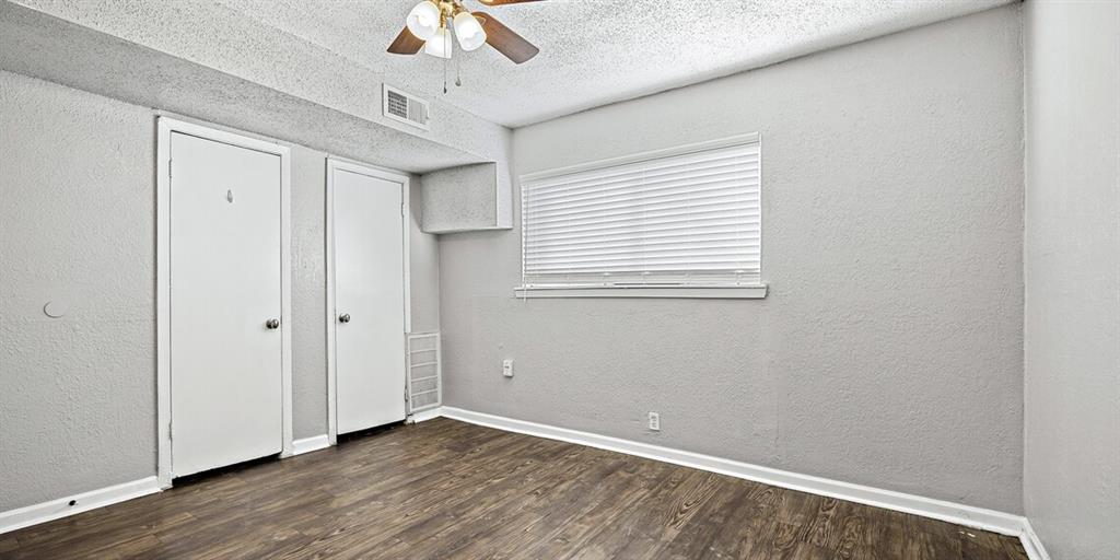 East Columbia Place - Residential Lease