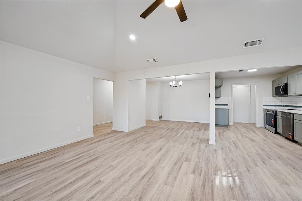 4113 Hemlock Street