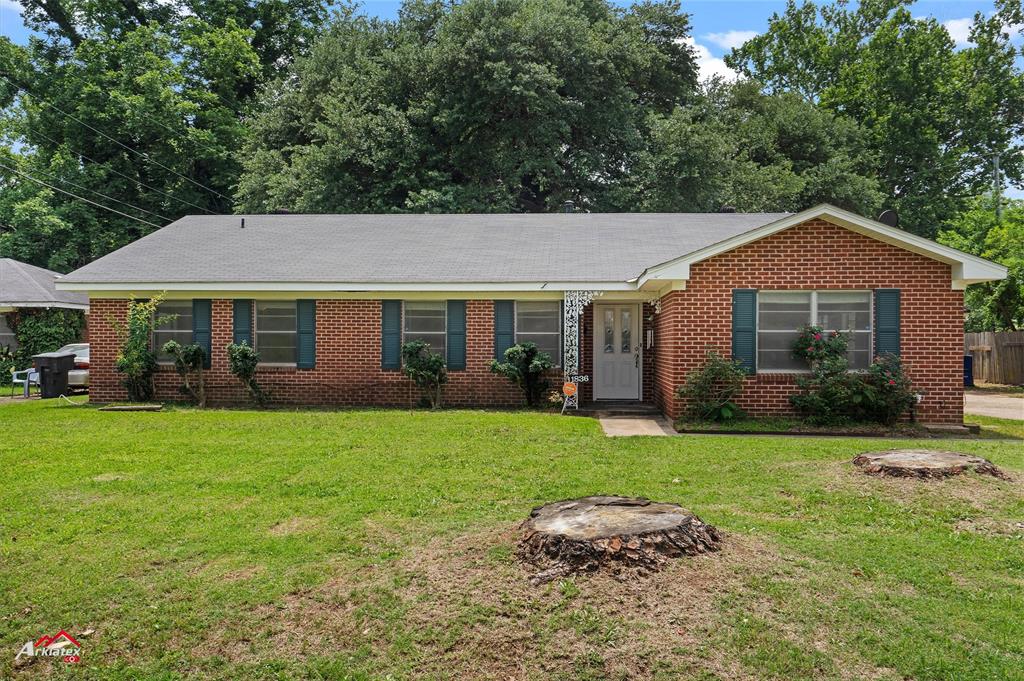 1836 Bryan Place