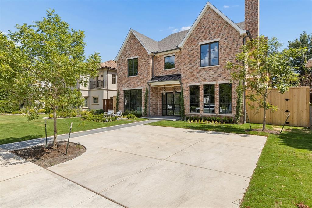 4225 Amherst