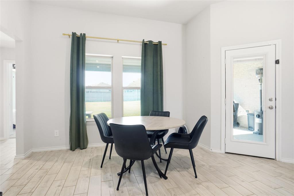 Mountain Vly Lake Tr D Ph 1 - Residential