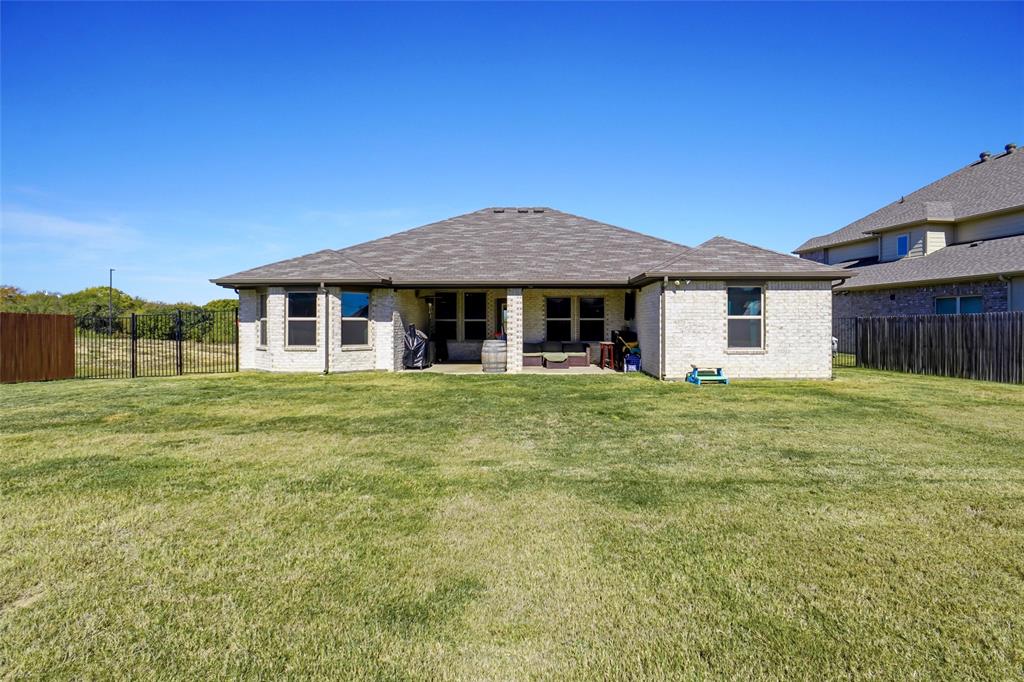 Mountain Vly Lake Tr D Ph 1 - Residential