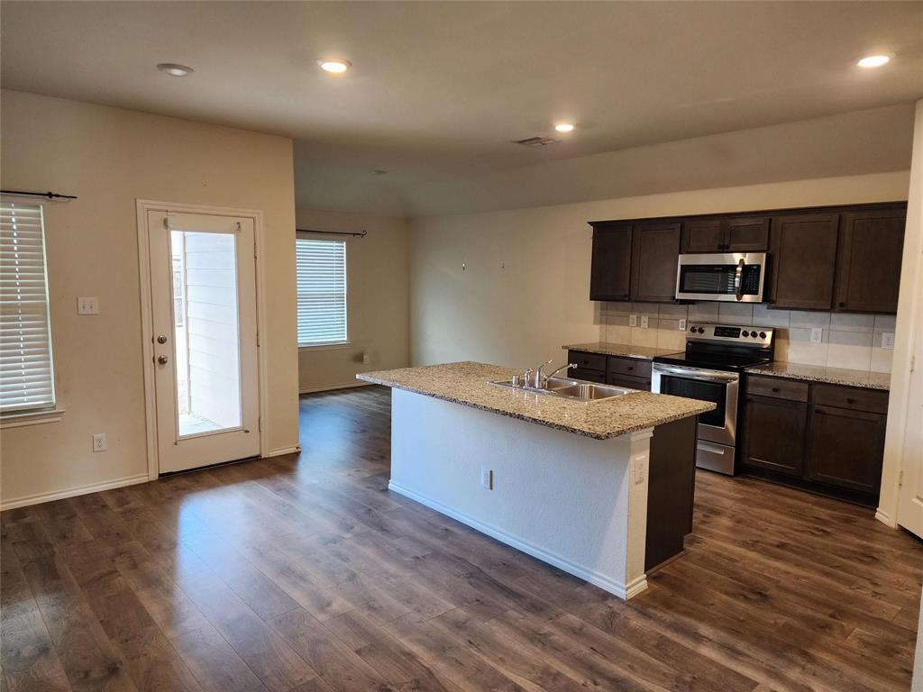 Magnolia Ph 2 - Residential Lease