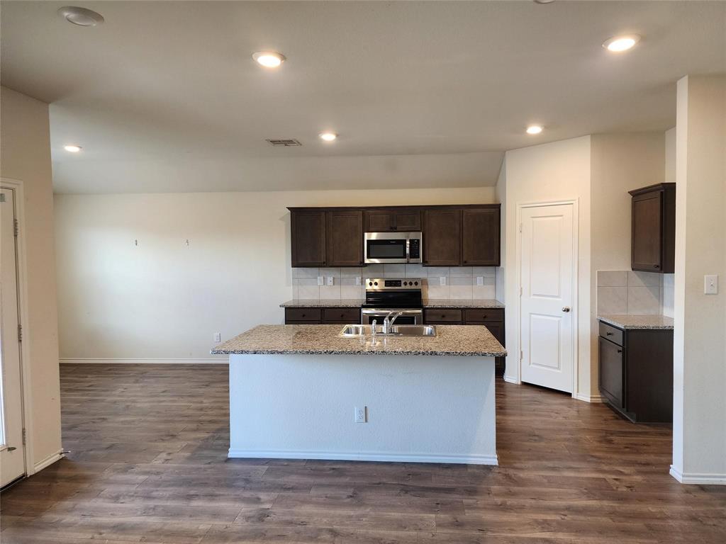 Magnolia Ph 2 - Residential Lease