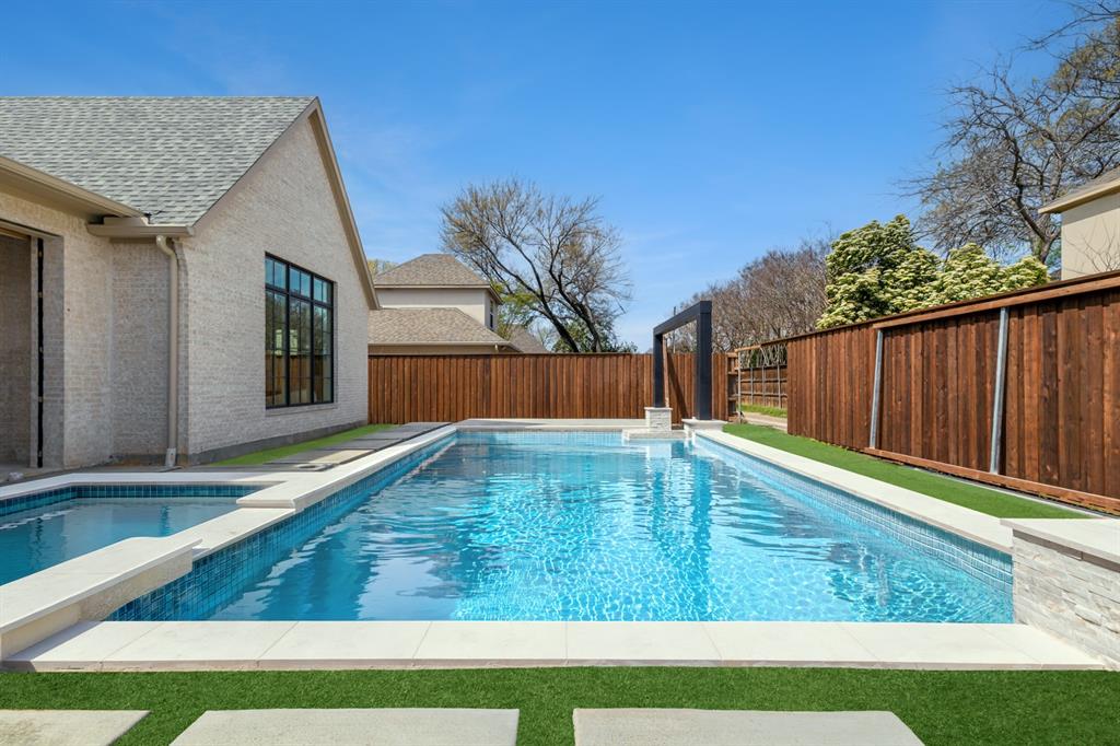 Meaders - Residential