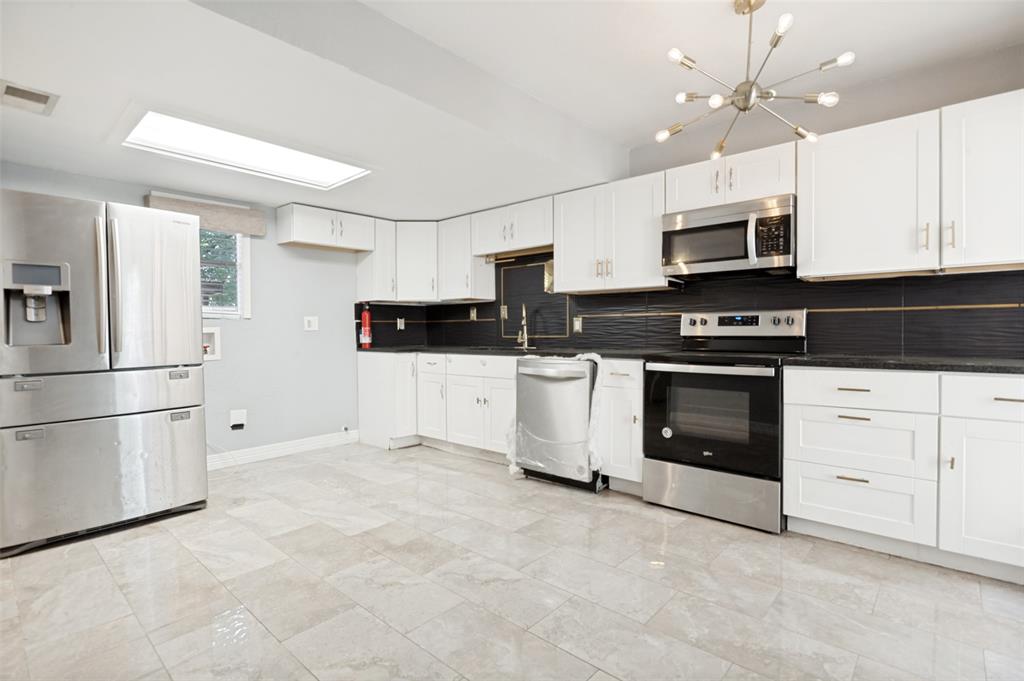 Preston Place Townhomes - Residential