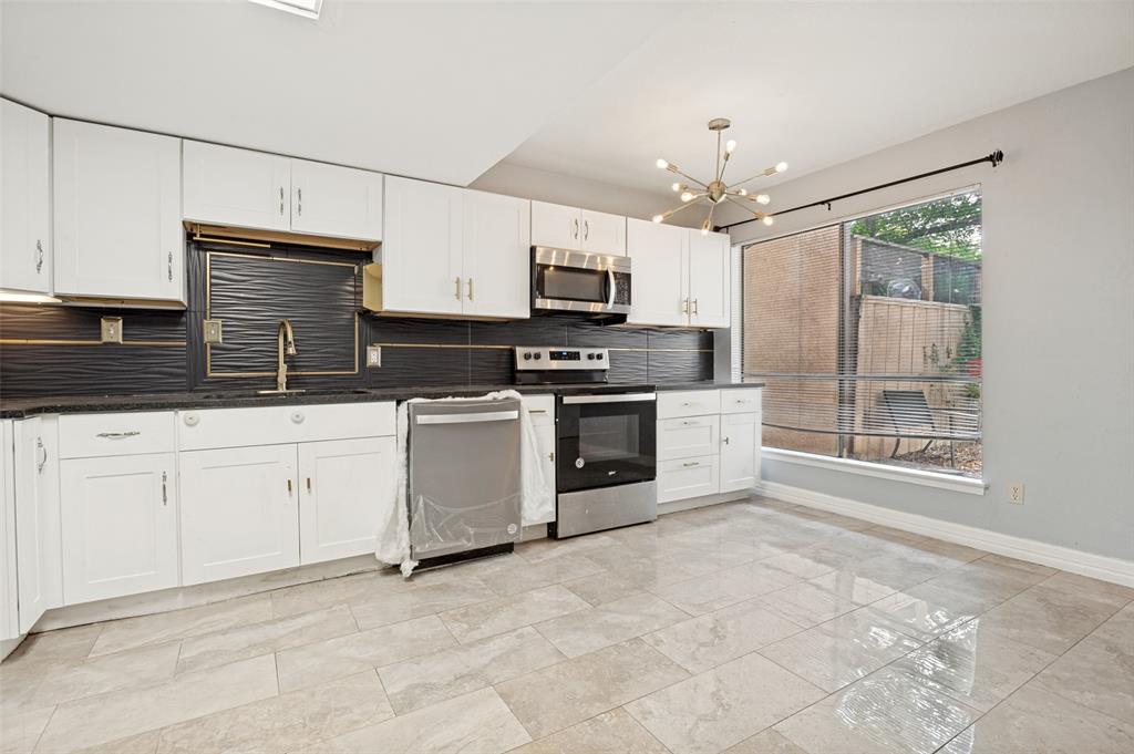 Preston Place Townhomes - Residential