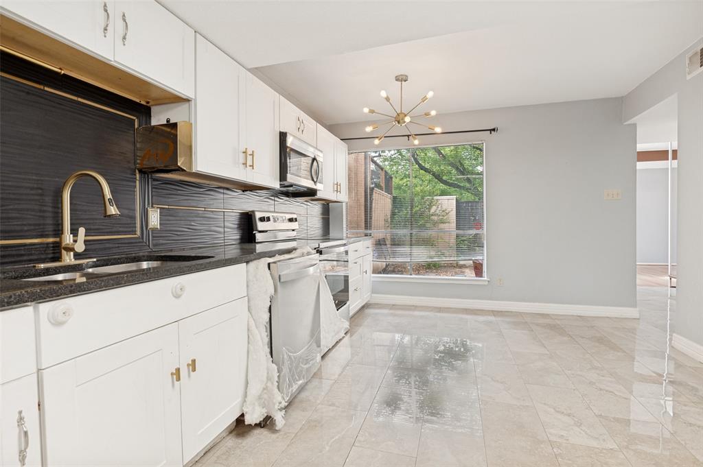 Preston Place Townhomes - Residential