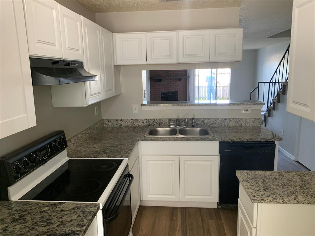 10500 Lake June Road O06