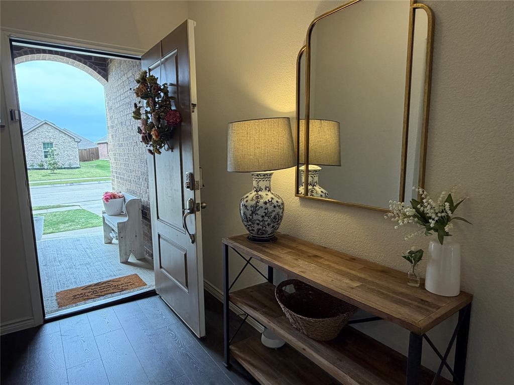 929 Philadelphia Street