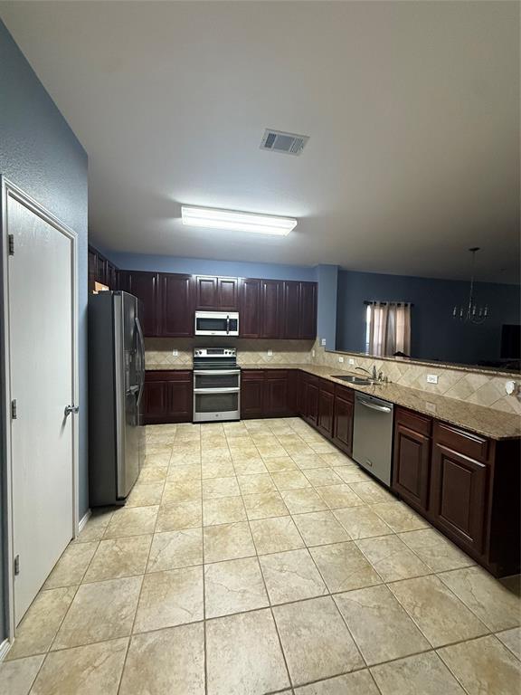 Emory Place - Residential