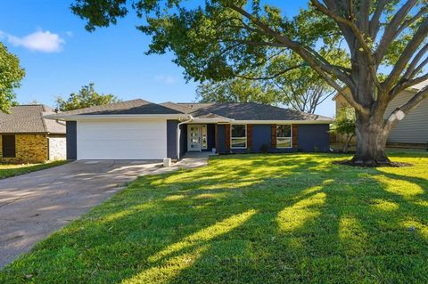 1887 Cliff View Drive Lewisville TX 75077