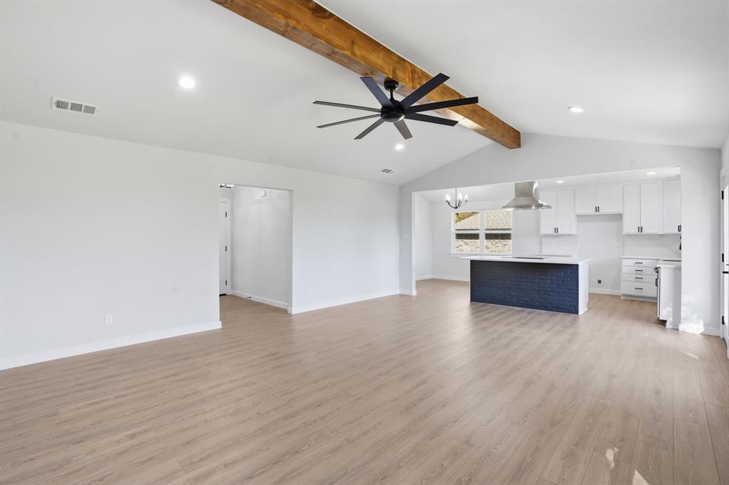 1887 Cliff View Drive