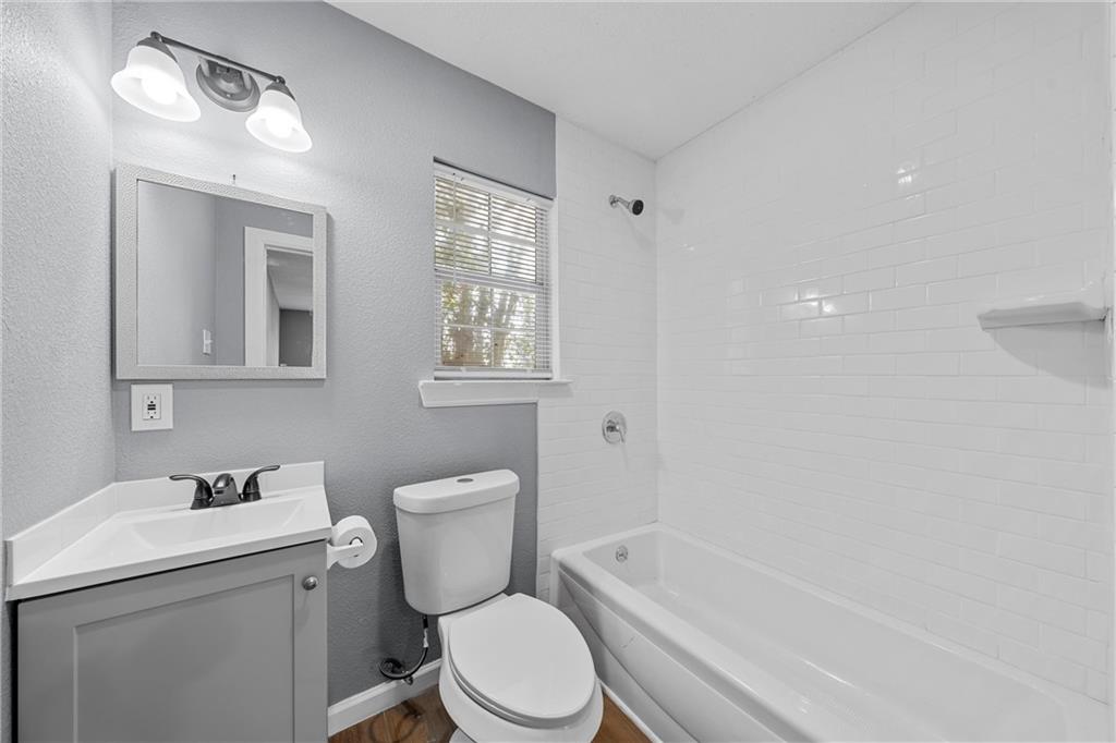 Macjewett - Residential