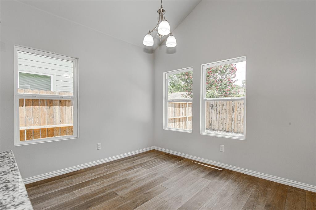 2511 Birdell Court