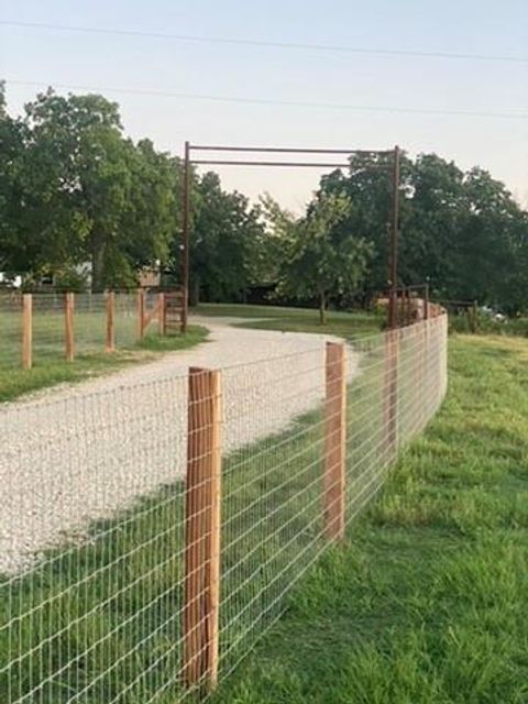 Photo of 4067 County Road 414, Saint Jo, TX 76265 (MLS # 21213724)