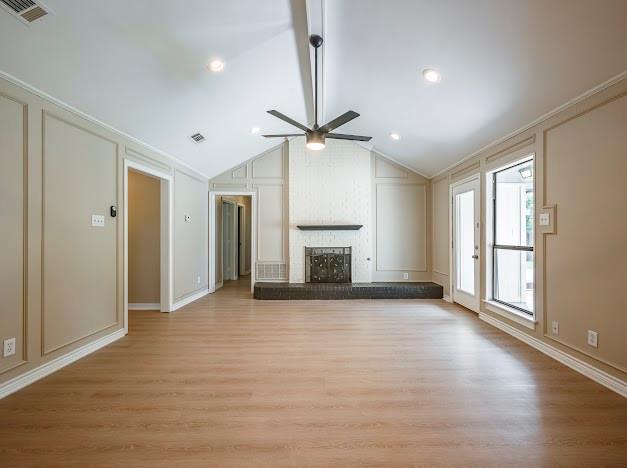 914 Hillside Lane