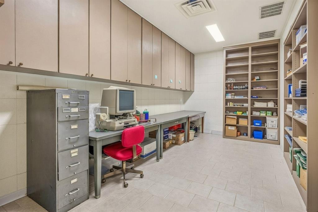 Old To wnGraham - Commercial Sale